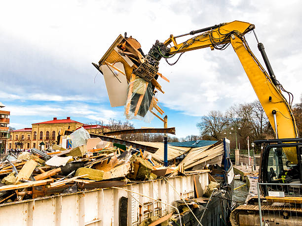 Best Construction Debris Removal  in Webster City, IA